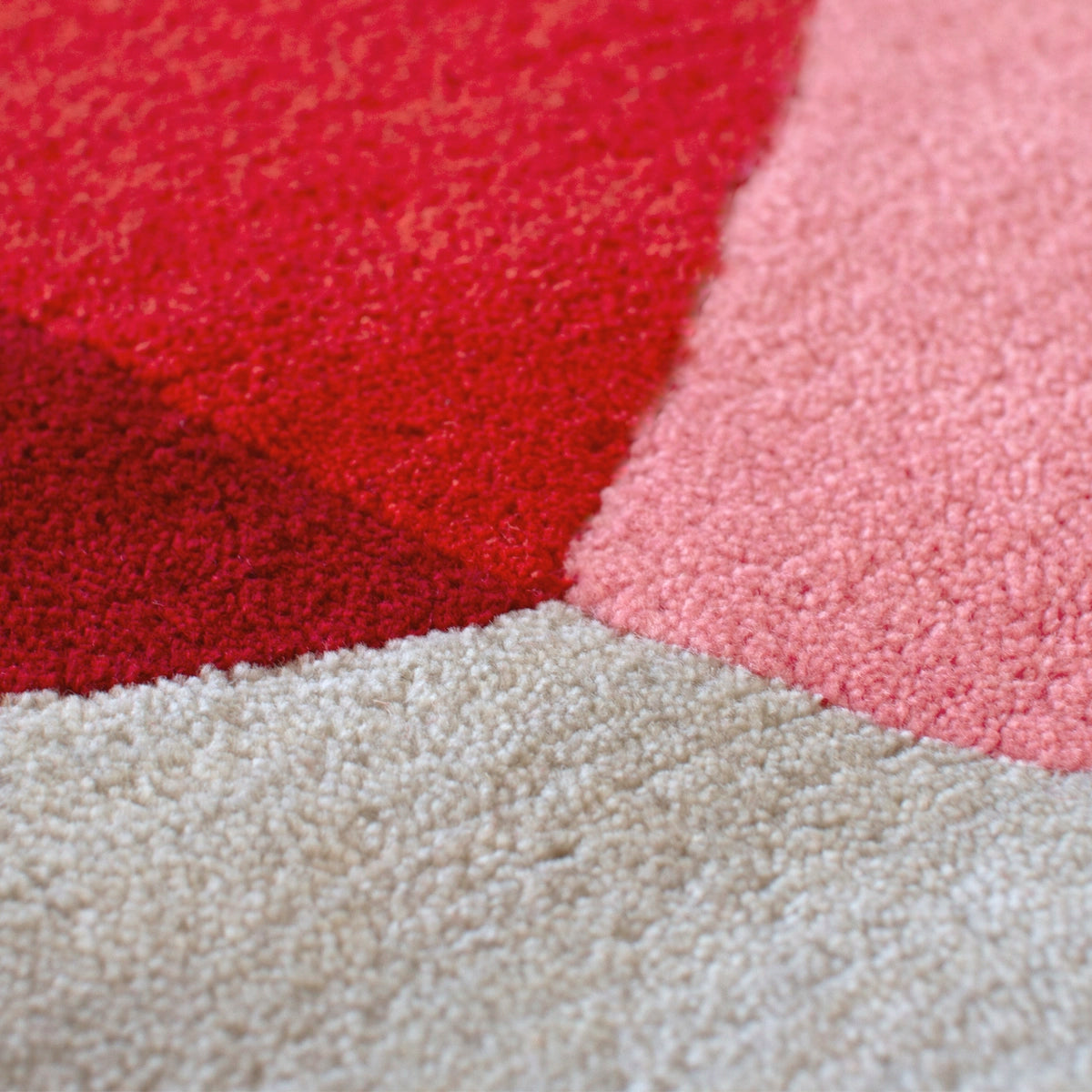 Jane rug 183x223cm, New Zealand wool, red
