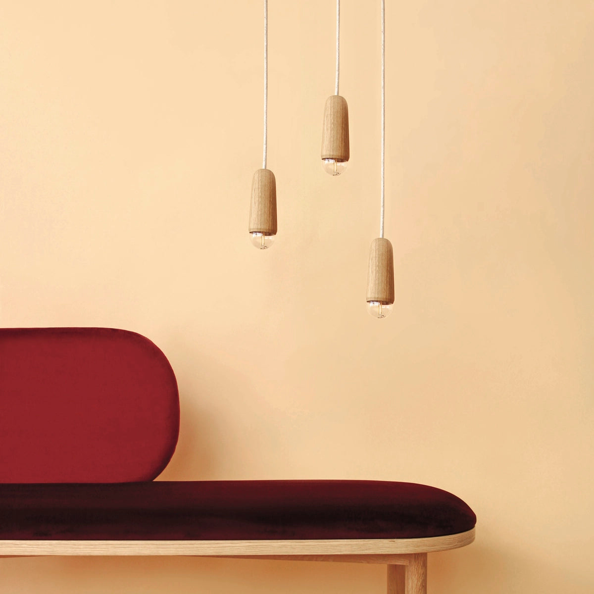 12010721910-harto-suspension-luce-S-chene.webp