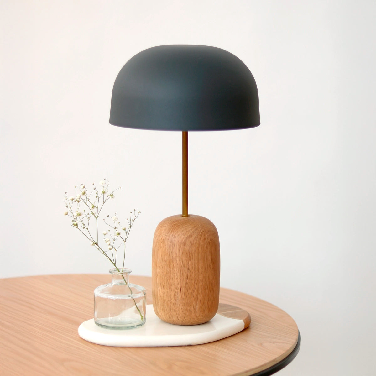 12010722383-harto-lampe-nina-chene-gris-ardoise-1.webp